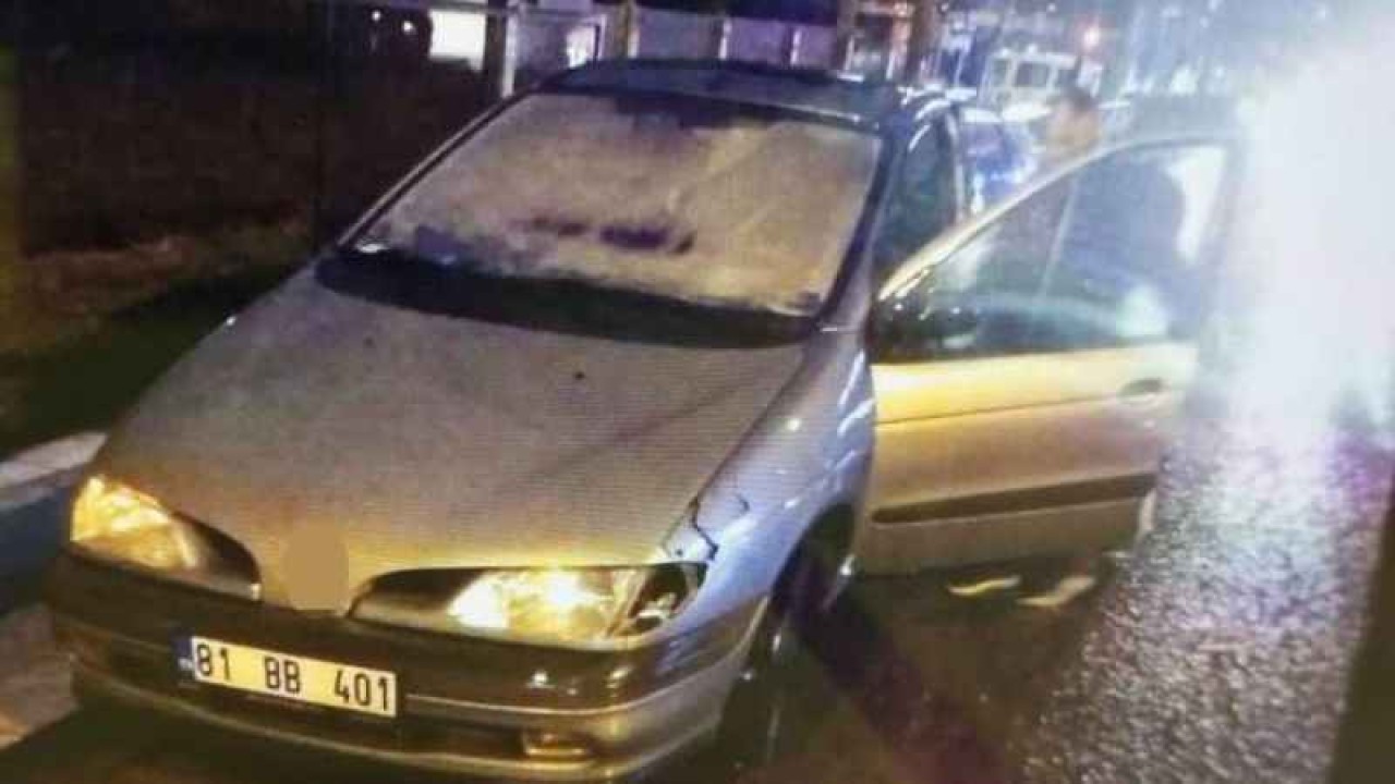 Düzce'de Aracın Çarptığı Yaya Yaralandı 2